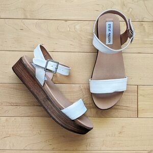 NWT Steve Madden Aida Women’s White Leather Platform Ankle Strap Dress Sandals